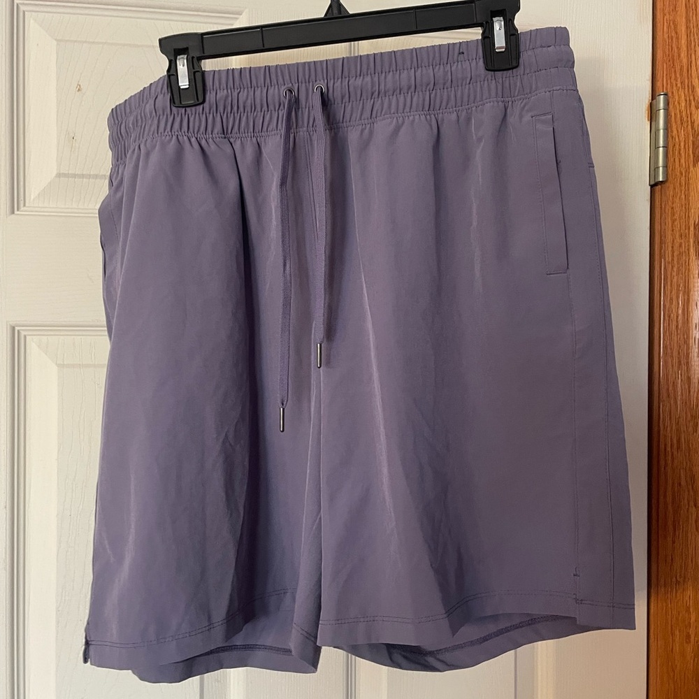 TeK Gear lavender athletic shorts size L